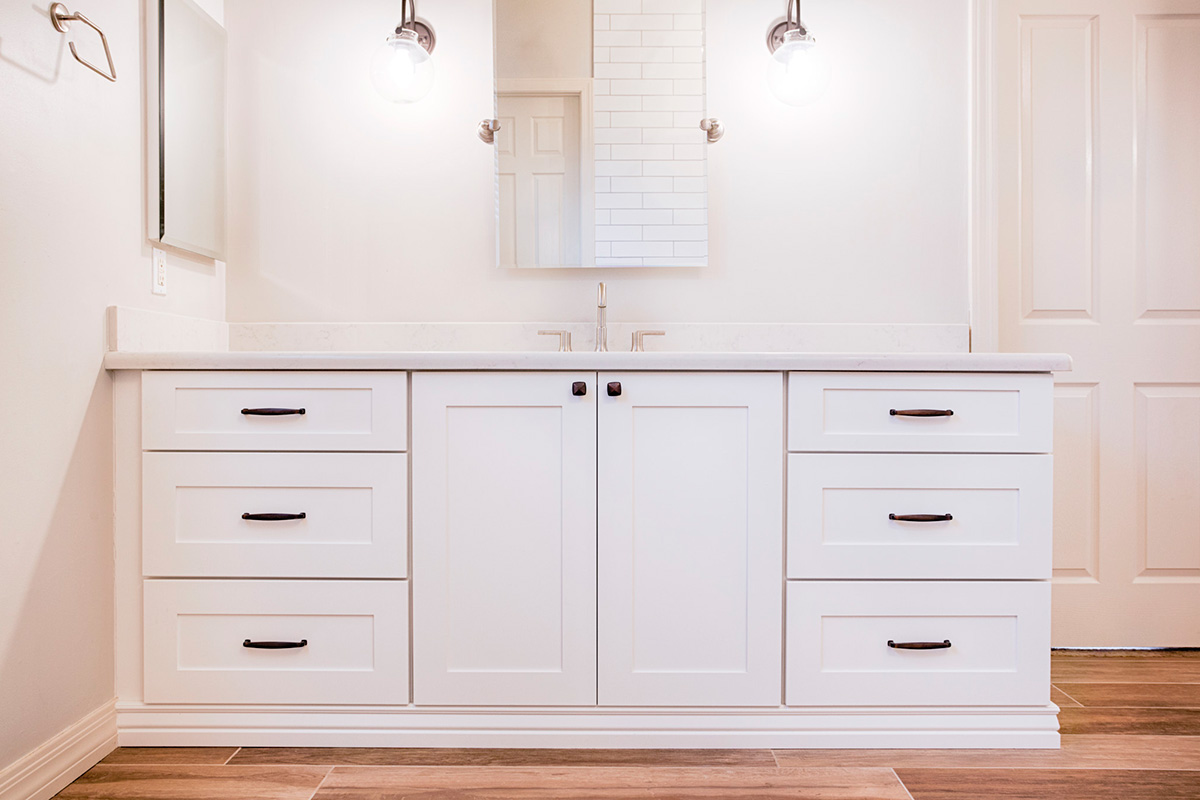 newport-cabinetry-master-bathroom-remodel-03