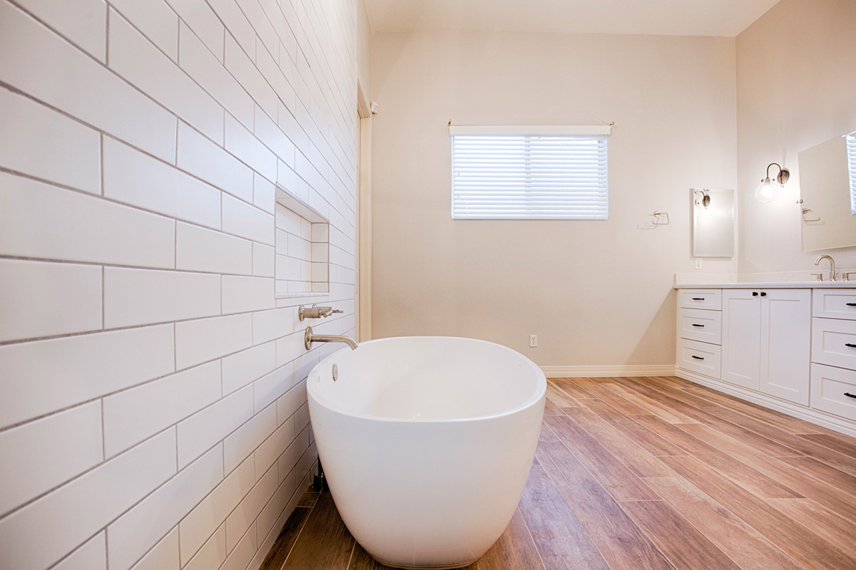newport-cabinetry-master-bathroom-remodel-04